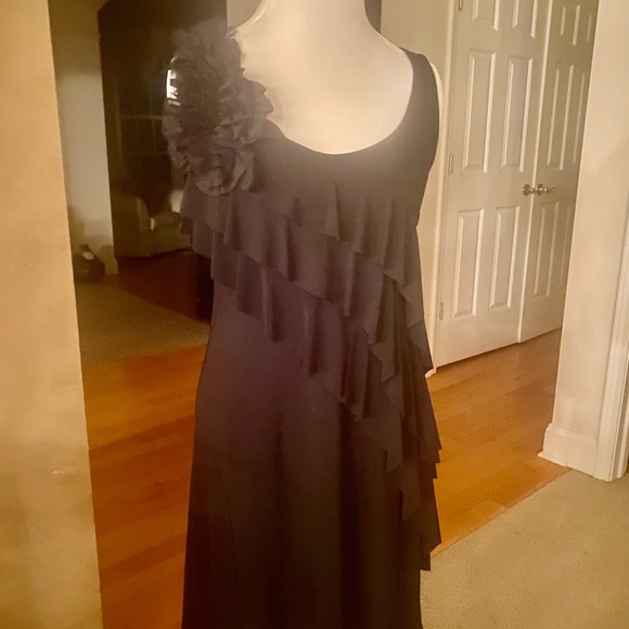 Little black dress - Picture 4 of 4